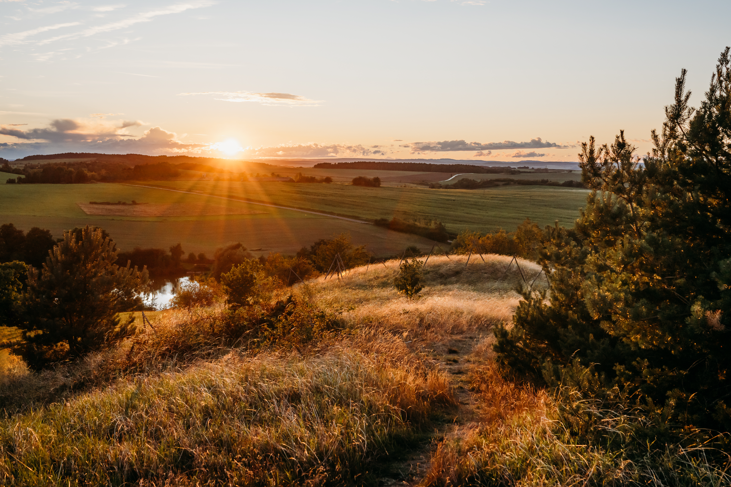 <p style="text-align: left;"><span style="font-size: 1.875rem; color: rgb(255, 255, 255);">Ceník exteriérového focení</span></p>